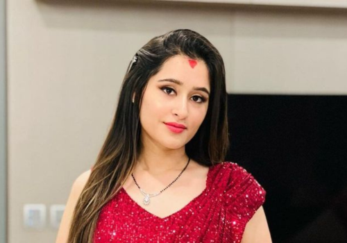 Himanshi Tekwani